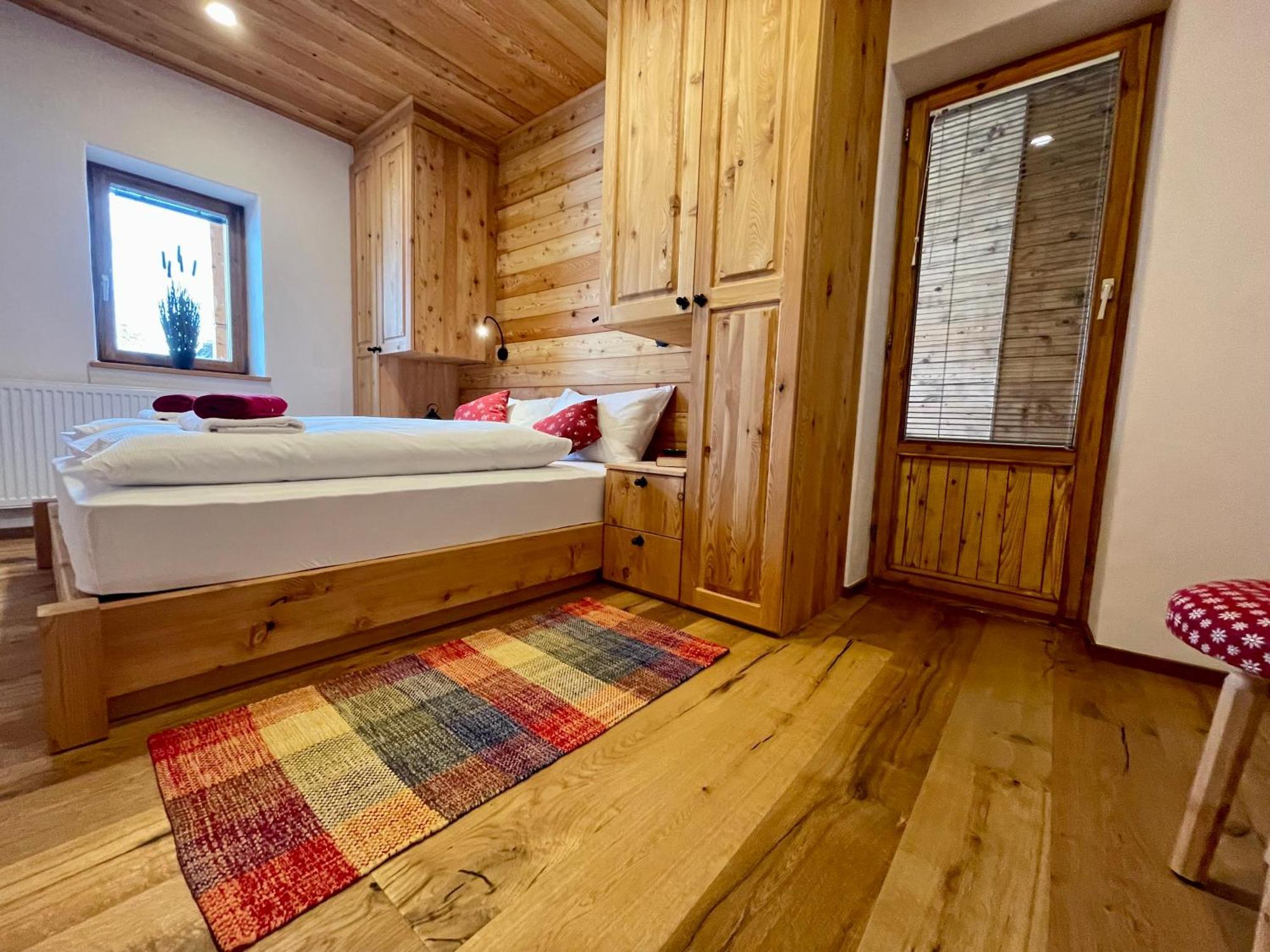 Hotel Surc Kranjska Gora Værelse billede