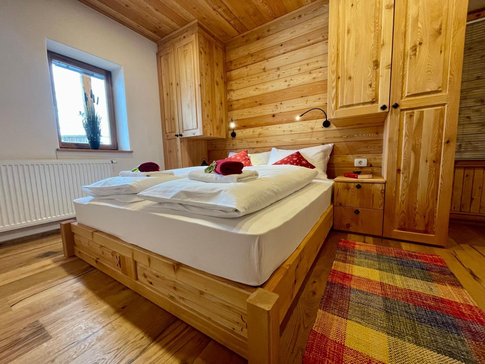Hotel Surc Kranjska Gora Værelse billede